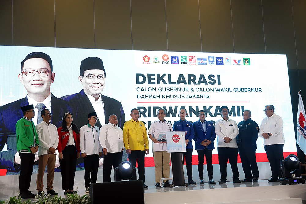 Dukungan 12 parta politik mendeklarasikan calon Gubernur Daerah Khusus Jakarta Ridwan Kamil dan Suswono. (BeritaNasional/Elvis Sendouw)