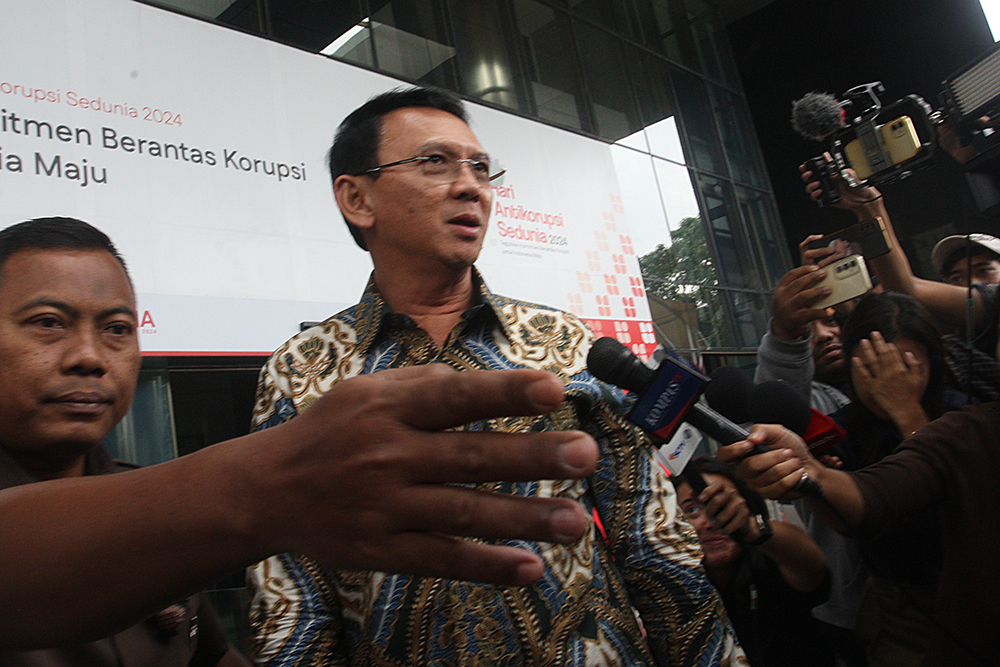 Eks Komisaris Utama PT Pertamina Basuki Tjahaja Purnama alias Ahok memenuhi panggilan KPK. (BeritaNasional/Elvis Sendouw)