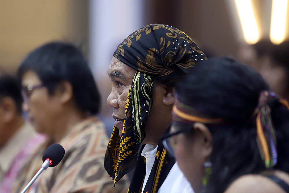Rapat dengar pendapat masyarakat adat bersama Baleg. (BeritaNasional/Elvis Sendouw)