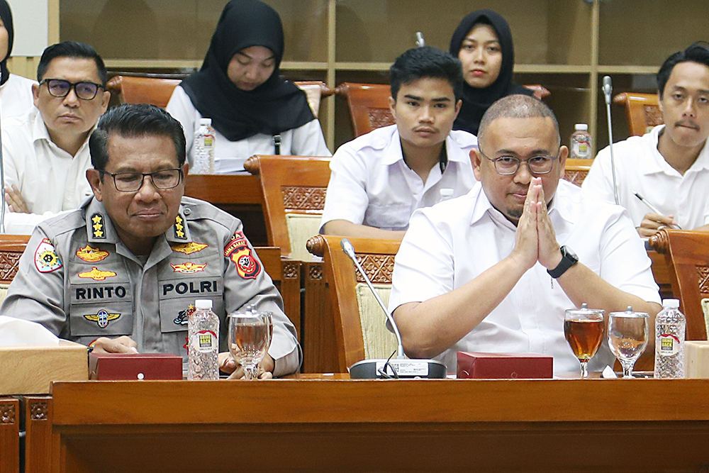 Komisi III DPR terima Audiensi kuasa hukum dan keluarga Rahmad Vaisandri, supir PO Bus asal Sumatera Barat yang menjadi korban pembunuhan. (BeritaNasional/Elvis Sendouw)