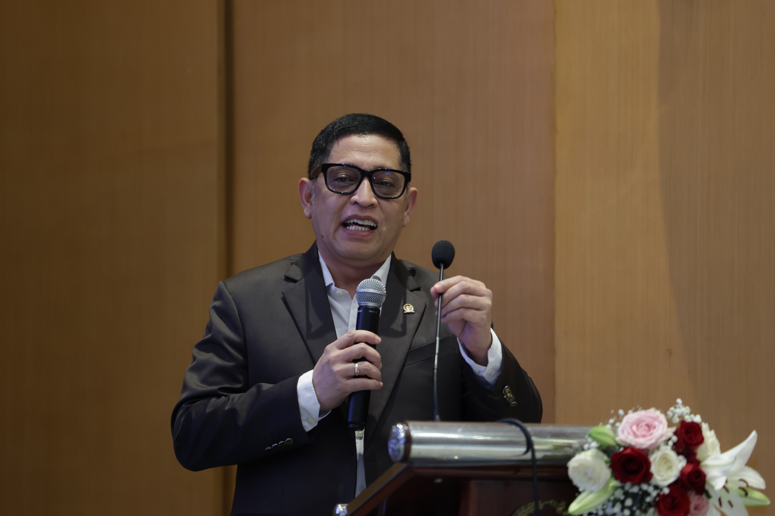 DPR RI secara resmi meluncurkan Sistem Informasi Partisipasi Legislasi (SIMASLEG). (BeritaNasional/Elvis/HO Baleg)