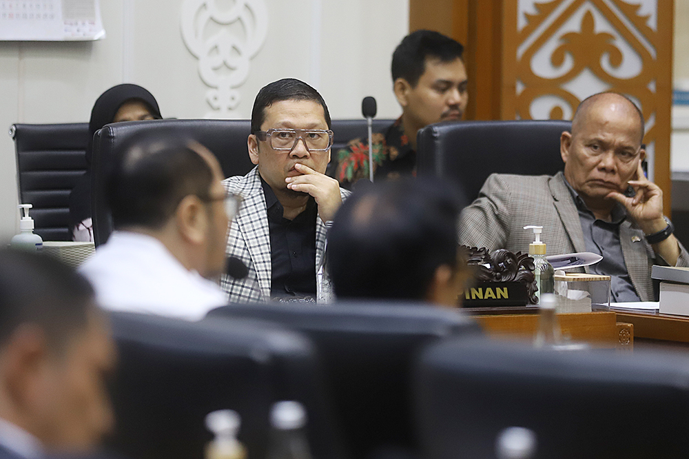 Rapat Pleno Badan Legislasi DPR RI bahas evaluasi Prolegnas RUU Tahun 2020-2024 dan persiapan penyusunan Prolegnas RUU tahun 2025-2029 serta Prolegnas RUU Prioritas Tahun 2025. (BeritaNasional/Elvis Sendouw)