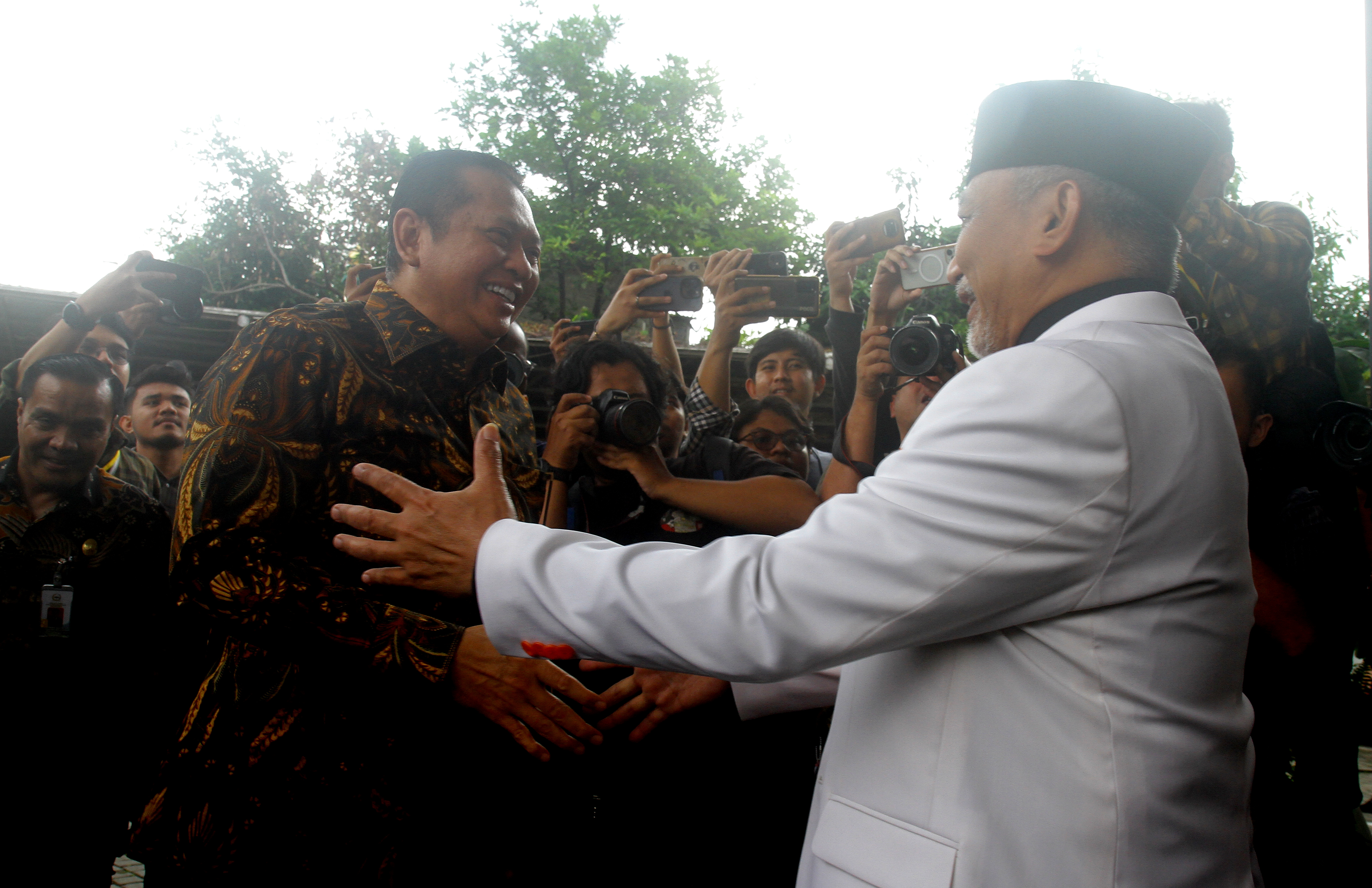 Ketua MPR Bambang Soesatyo melakukan kunjungan kebangsaan di Kantor DPP PKS, Jakarta, Senin (8/7/2024).  (Berita nasional.com/Oke Atmaja)