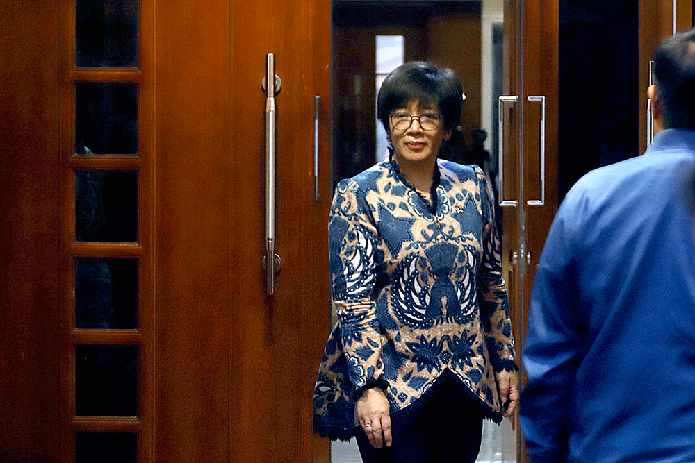 Wakil Kepala Badan Gizi Nasional (BGN) Agustina Arumsari (kedua kiri) dan Trenggono (kiri) dan jajaran, mensgikuti Rapat Dengar Pendapat (RDP) dengan Komisi IX DPR. (BeritaNasional/Elvis Sendouw)