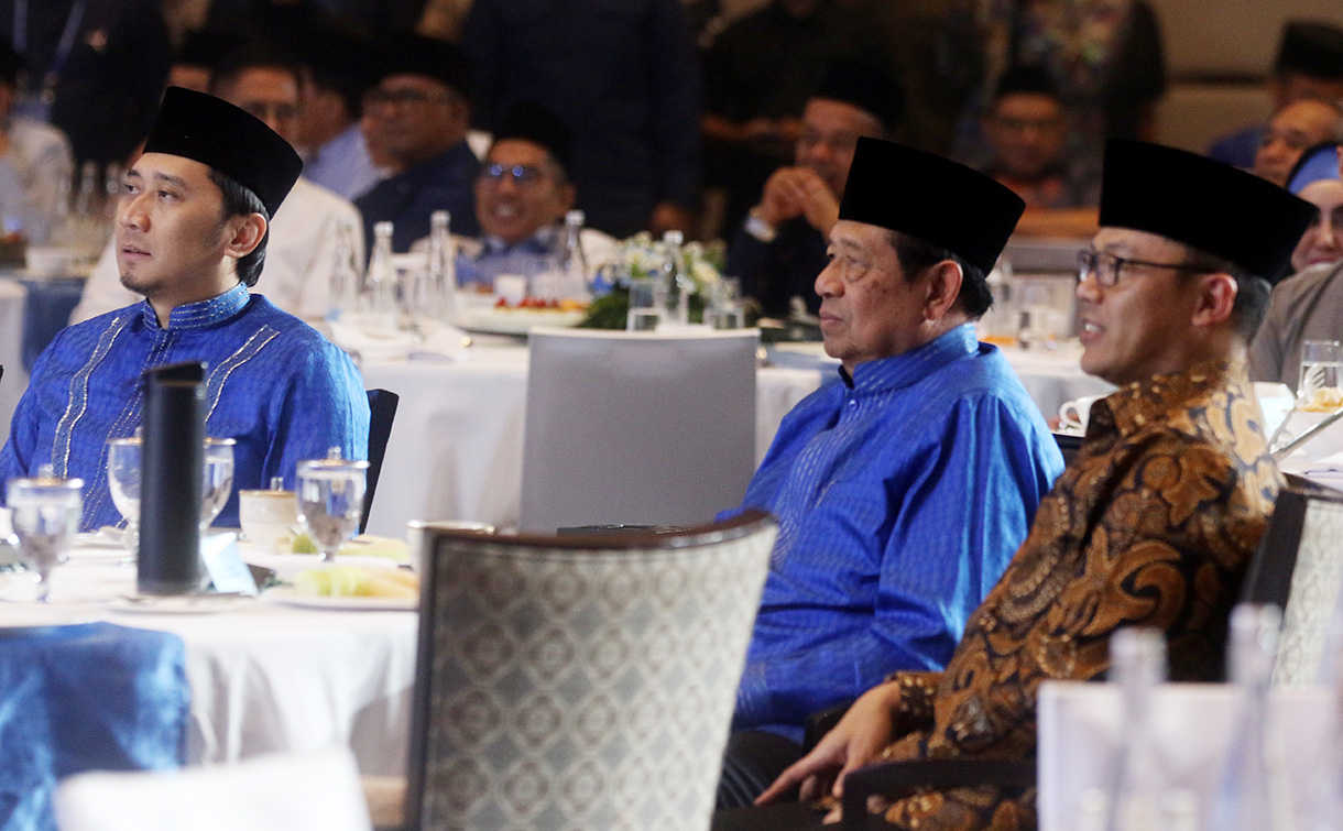 Ketua Umum Partai Demokrat Agus Harimurti Yudhoyono menyampaikan sambutan saat buka bersama Partai Demokrat di Jakarta, Rabu (4/3/2026).  (Beritanasional.com/ho/Oke Atmaja)