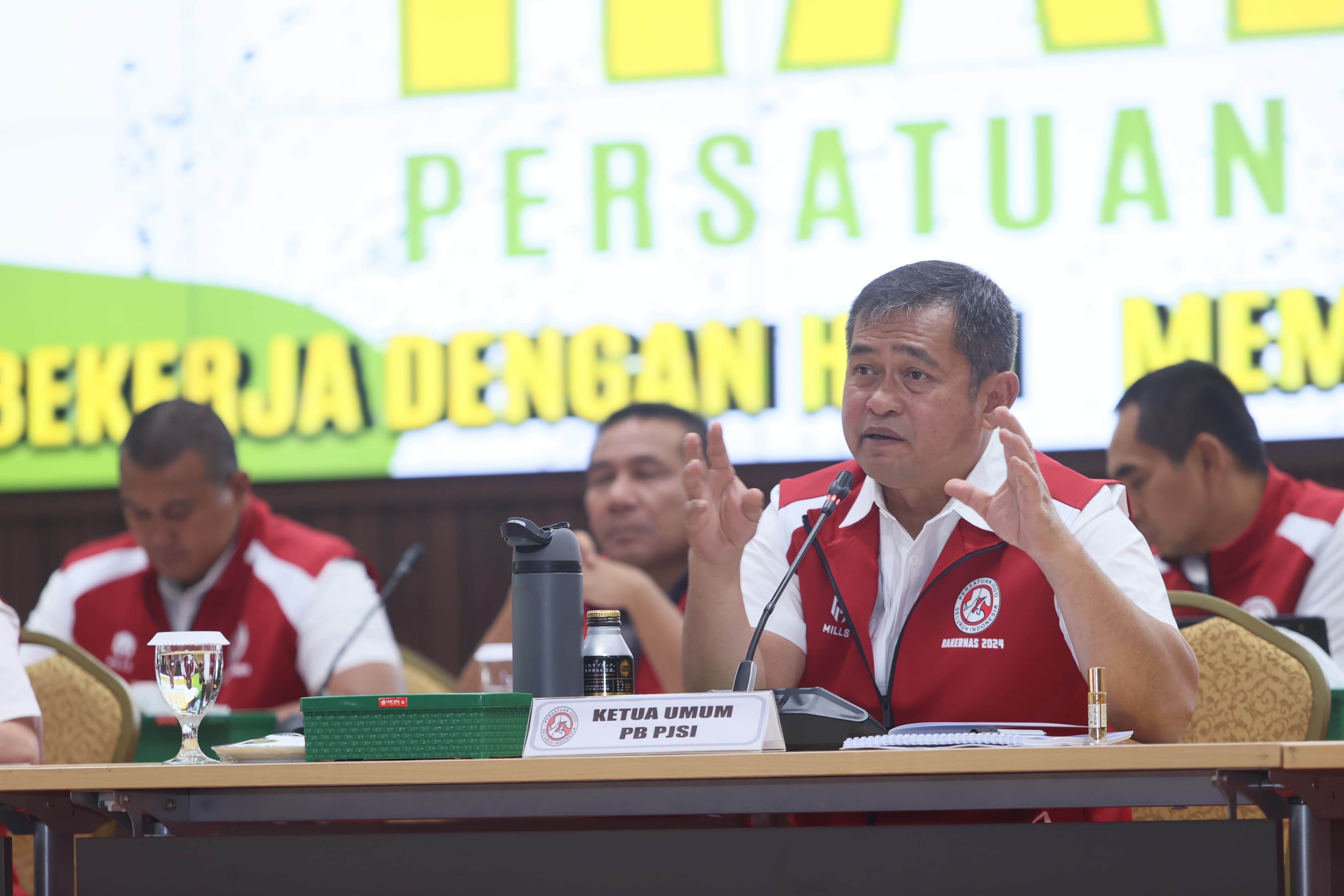 Kepala Staf Angkatan Darat (Kasad) Jenderal TNI Maruli Simanjuntak, membuka Rapat Kerja Nasional (Rakernas) Persatuan Judo Seluruh Indonesia (PJSI) 2024.  (BeritaNasional/Elvis Sendouw/HO Puspen TNI)