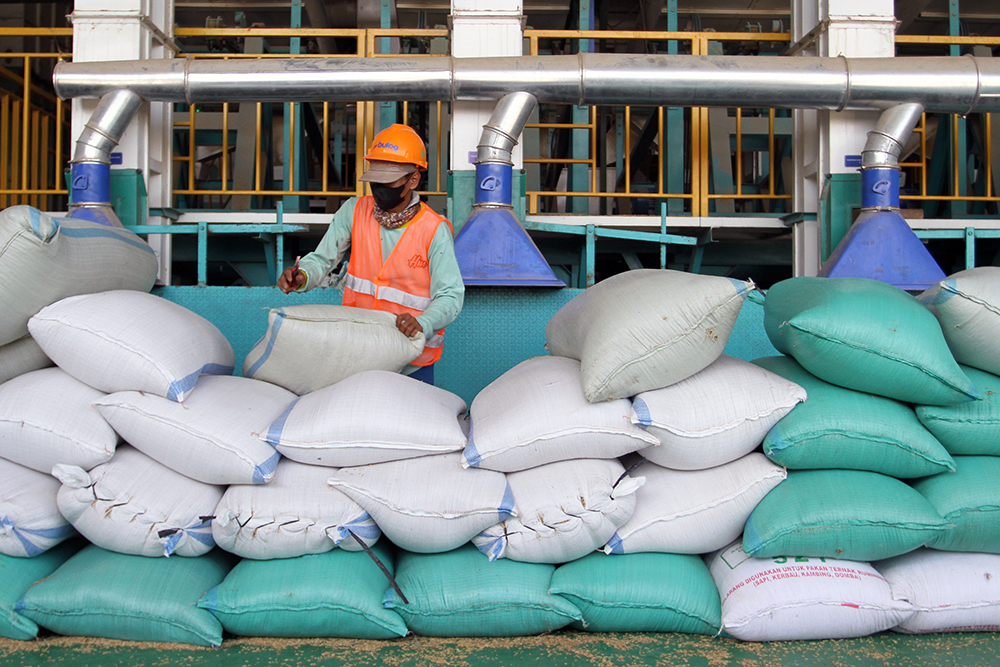 Bulog Serap Gabah Petani Senilai Rp15,15 T Hingga Pertengahan Mei 2025 Fasilitas Penggilingan Modern Milik Bulog, Di Pangulah Utara, Kota Baru, Karawang, Jawa Barat. (BeritaNasional/Elvis Sendouw)