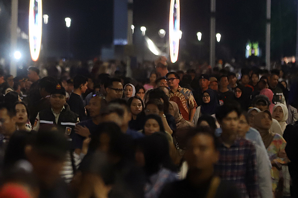 Suasana car free night di kawasan jalan MH Thamrin. (BeritaNasional/Elvis Sendouw)