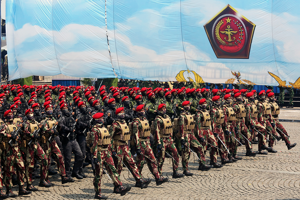 Defile Pasukan HUT TNI ke 80 Defile pasukan pada saat HUT TNI ke 80. (BeritaNasional/Elvis Sendouw)