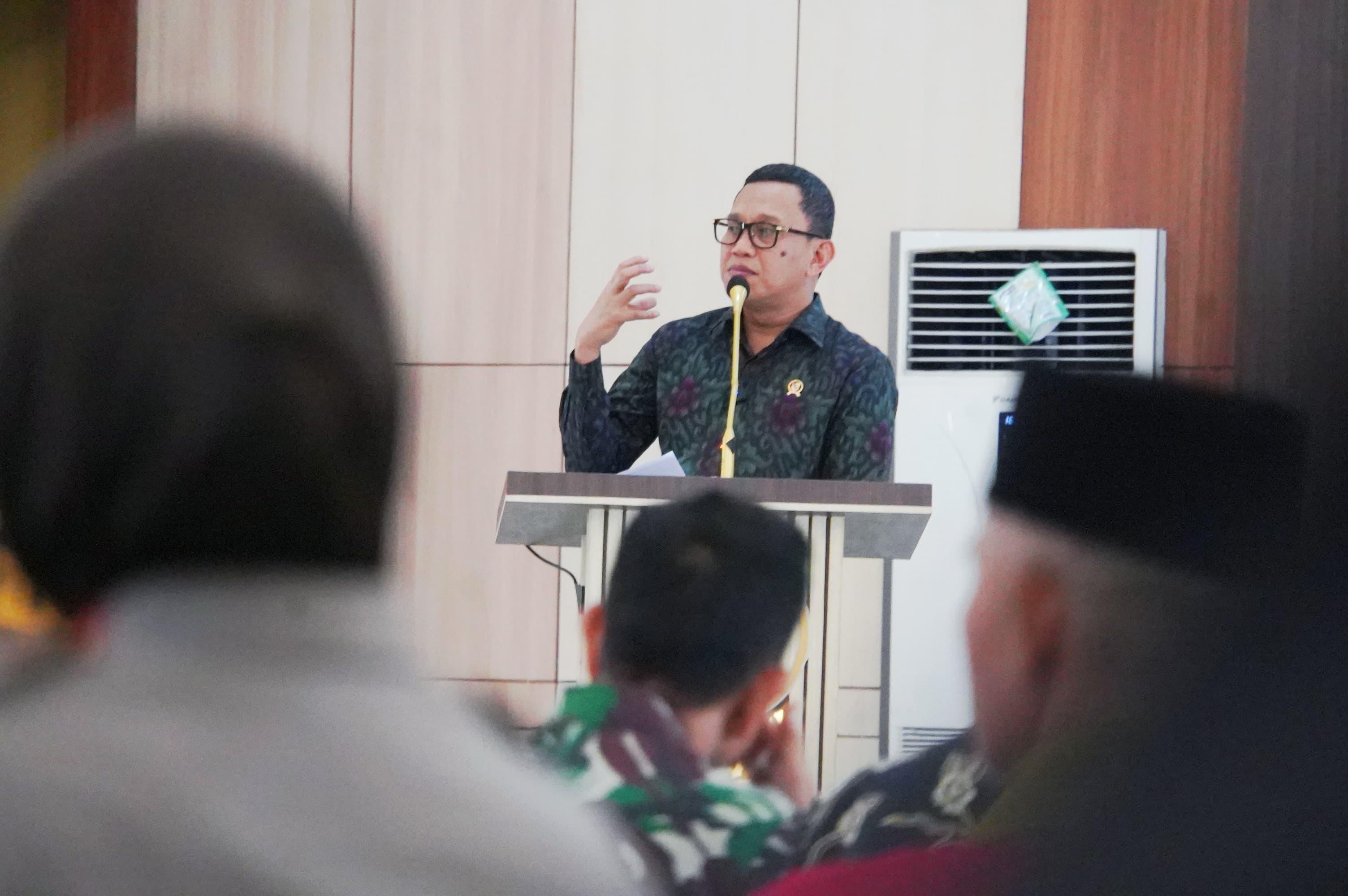Deklarasi TPPO Menteri P2MI Bersama Polda Lampung Deklarasi bersama pencegahan pengiriman pekerja migran Indonesia (PMI) non prosedural atau ilegal dan Tindak Pidana Perdagangan Orang (TPPO) di Polda Lampung. (BeritaNasional/Elvis Sendouw/HO Hms P2MI)