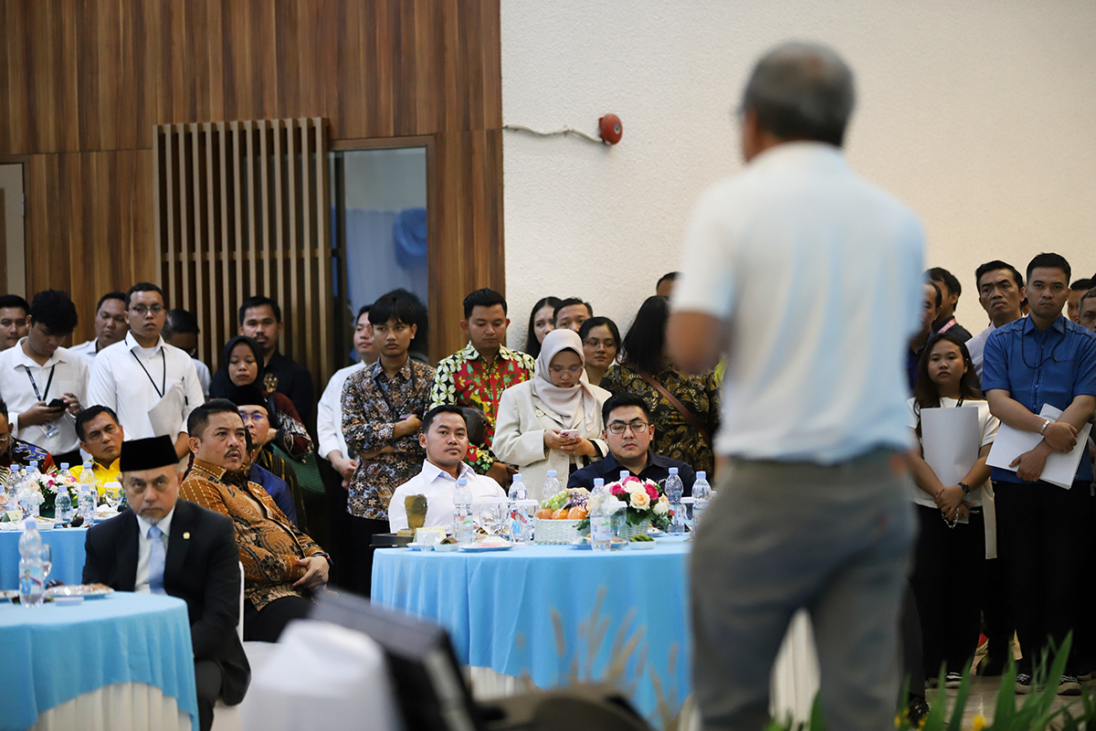 DPD RI gelar dialog kebangsaan  dan Kenegaraan yang bertajuk "Napak Tilas Kelembagaan Upaya Merajut Visi dan Perspektif untuk Kinerja DPD RI yang Lebih Berdaya". (BeritaNasional/Elvis Sendouw)