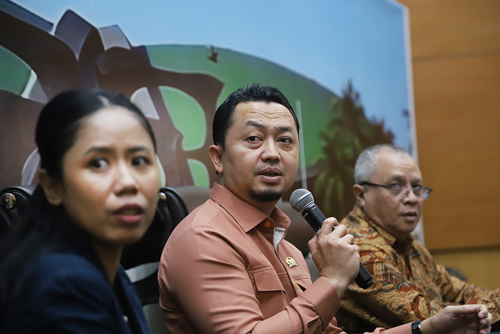 Diskusi KWP dengan DPR Bahas Dubes Baru Harapan Baru, Upaya Memaksimalkan Diplomasi RI Diskusi Dialektika Demokrasi dengan tema ”Dubes Baru Harapan Baru, Upaya Memaksimalkan Diplomasi RI”. (BeritaNasional/Elvis Sendouw)