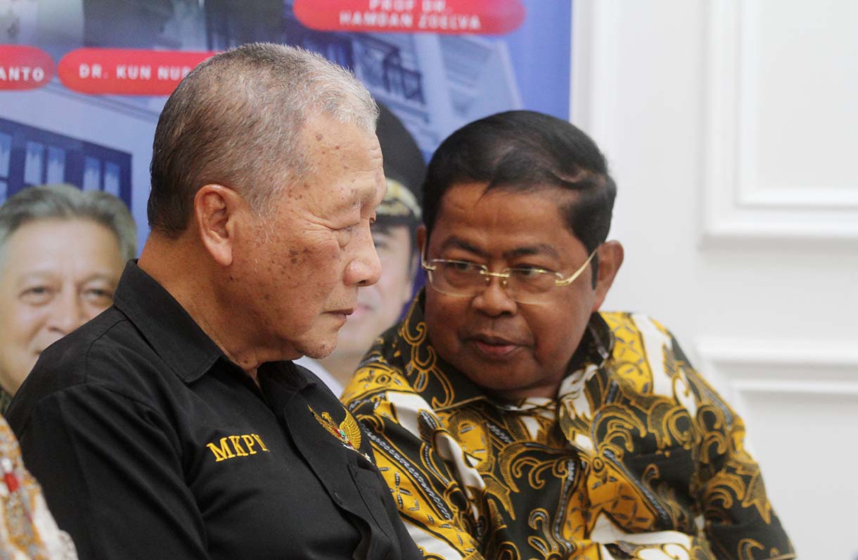 Mayjend Purnawirawan Prijanto memberikan pemaparanya dalam diskusi QUO Vadis Amandemen UUD 45 di Matraman, Jakarta Pusat, Sabtu (3/5/2025). (Beritanasional.com/Oke Atmaja)