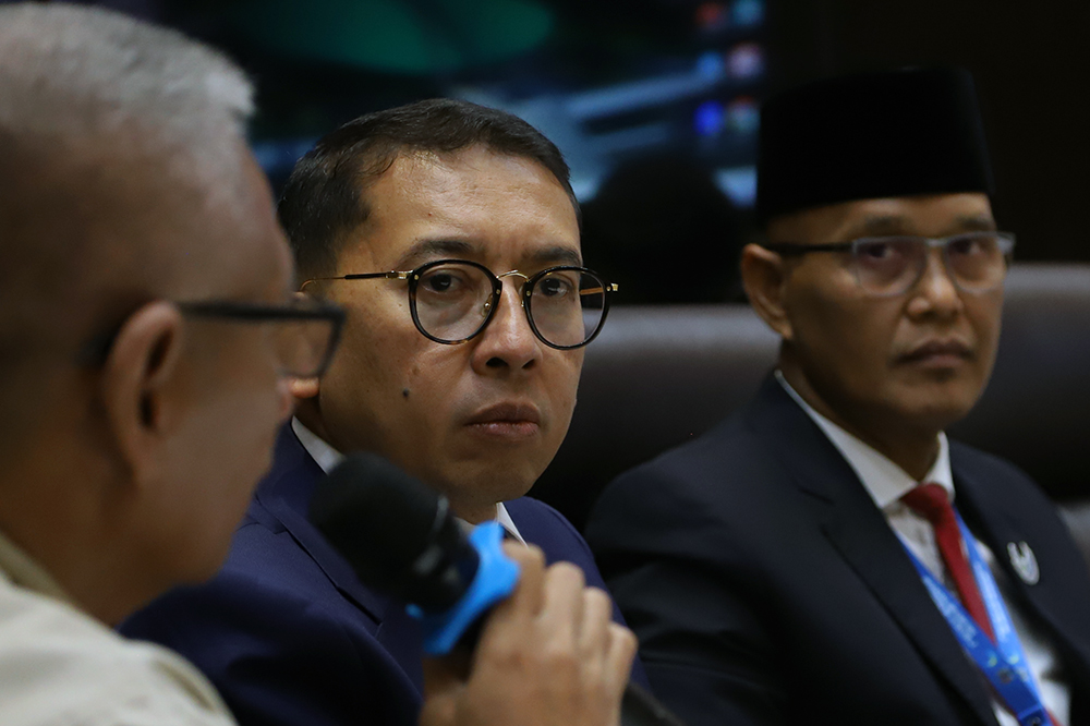 Diskusi Dialektika Demokrasi bertema "Peran Parlemen Indonesia Mendorong Kemerdekaan Palestina Pasca Putusan ICJ". (BeritaNasional/Elvis Sendouw)