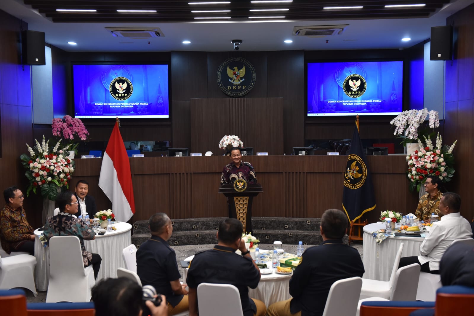 DKPP gelar Diskusi terbatas bertajuk Penguatan Lembaga Kode Etik. (BeritaNasional/Elvis Sendouw)