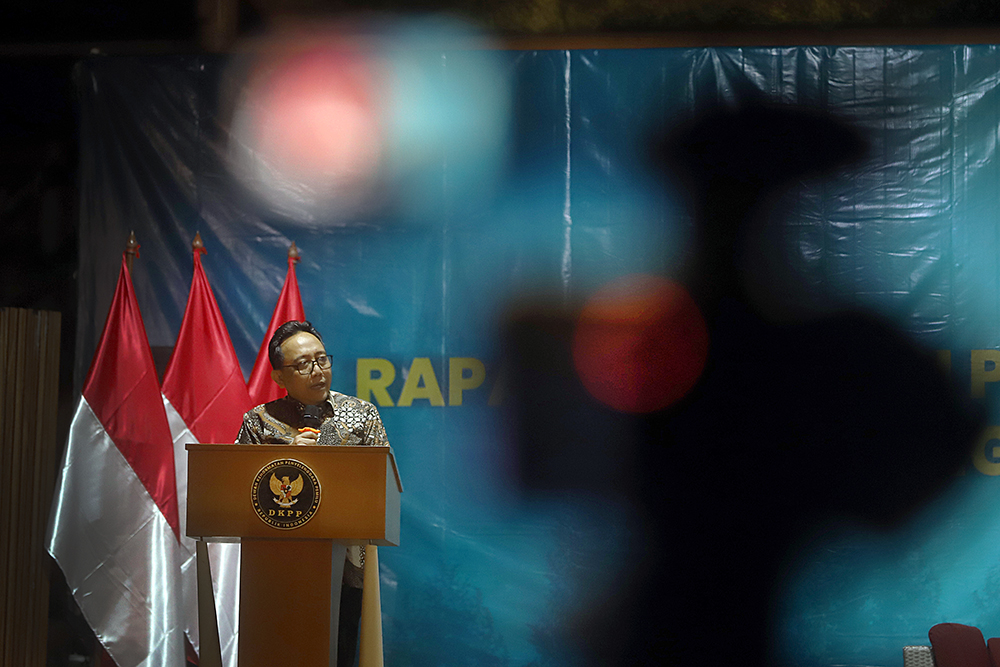 diskusi dengan tema "Rapat Fasilitasi Pemberitaan DKPP Melalui Kemitraan Strategis Humas dan Media Massa", di Safari Resort, Bogor, Jawa Barat. (BeritaNasional/Elvis Sendouw)
