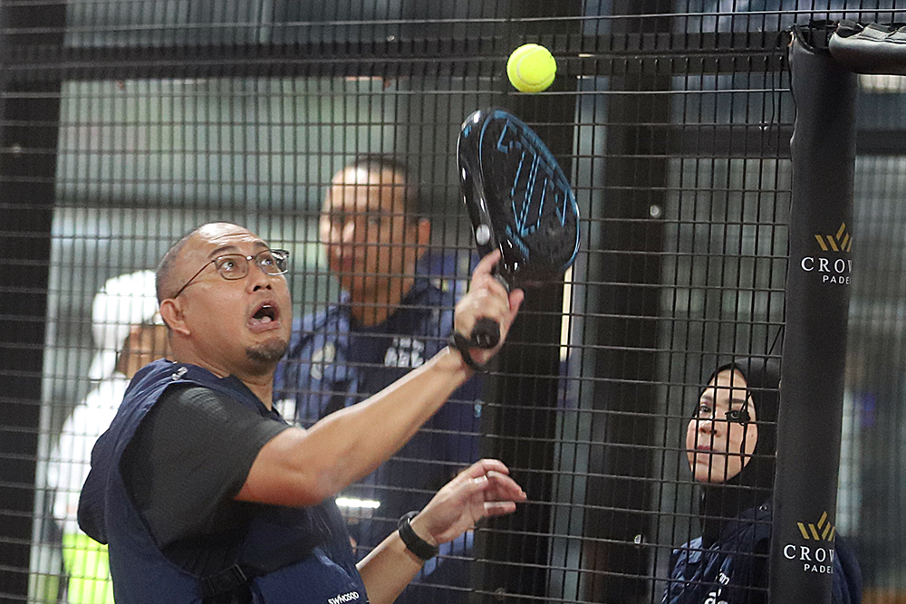 Ketua DPD Partai Gerindra Sumatera Barat (Sumbar) Andre Rosiade membuka Rosiade Padel Turnamen 2026. (BeritaNasional/Elvis Sendouw)