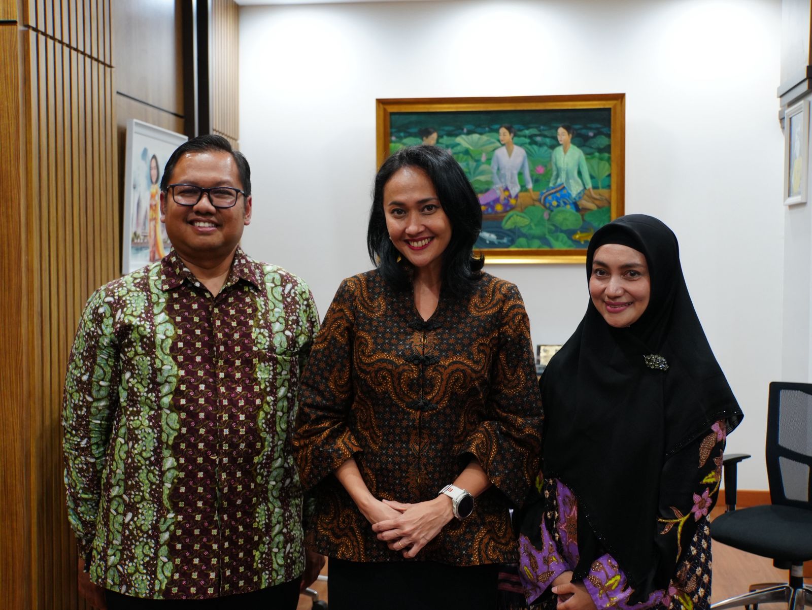 Dorong Penempatan Pekerja Migran Profesional, Wamen Christina Gandeng PT Binamandiri Wakil Menteri Pelindungan Pekerja Migran Indonesia (P2MI) menerima perwakilan Perusahaan Penempatan Pekerja Migran Indonesia (P3MI).(BeritaNasional/Elvis Sendouw/HO Hms P2MI)