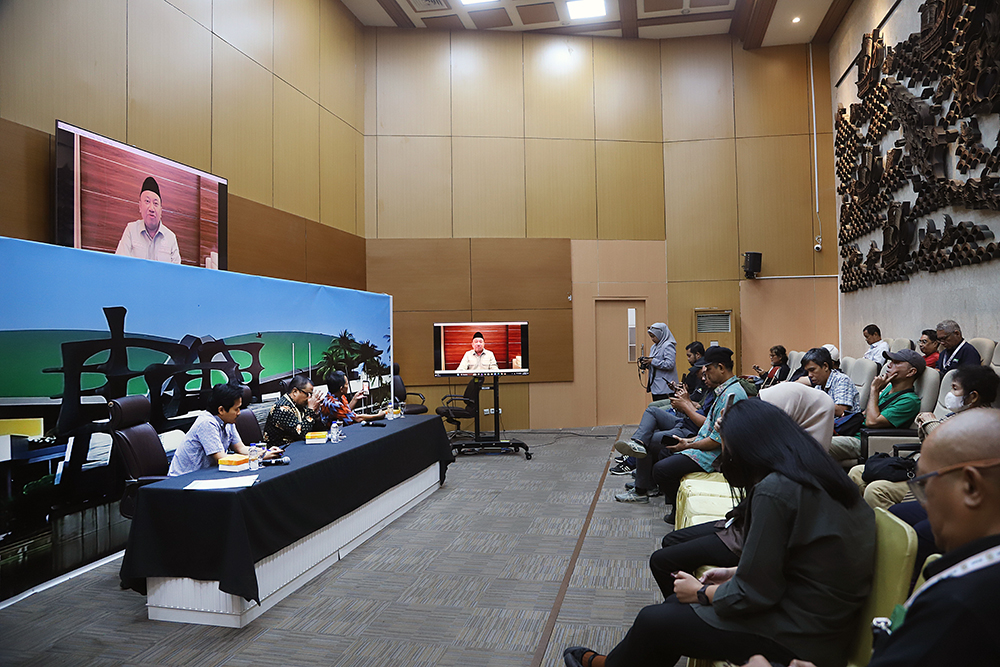 Diskusi Dialektika Demokrasi dengan tema: ”HUT RI Menjadi Momen Semangat Persatuan Membangun Indonesia Emas 2045. (BeritaNasional/Elvis Sendouw)