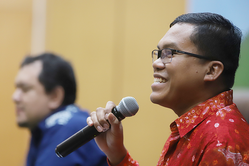 DPR Bersama KWP Gelar Diskusi Bahas Optimalisasi Anggaran Pemda untuk Pembangunan Koordinatoriat Wartawan Parlemen (KWP) bekerja sama dengan Biro Pemberitaan DPR RI menggelar Dialektika Demokrasi dengan tema "Dari Mengendap ke Berdampak: Optimalisasi Anggaran Pemda untuk Pembangunan". (BeritaNasional/Elvis Sendouw)