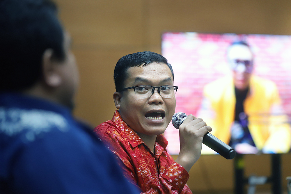 DPR Bersama KWP Gelar Diskusi Bahas Optimalisasi Anggaran Pemda untuk Pembangunan Koordinatoriat Wartawan Parlemen (KWP) bekerja sama dengan Biro Pemberitaan DPR RI menggelar Dialektika Demokrasi dengan tema "Dari Mengendap ke Berdampak: Optimalisasi Anggaran Pemda untuk Pembangunan". (BeritaNasional/Elvis Sendouw)