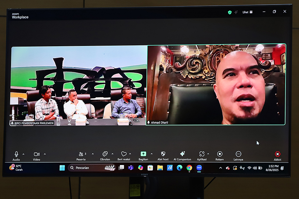 DPR Bersama KWP Gelar Diskusi Bahas Revisi UU Hak Cipta DPR RI menggelar diskusi Forum Legislasi Dengan tema "Akhiri Polemik Royalti, Revisi UU Hak Cipta Menjadi Solusi". (BeritaNasional/Elvis Sendouw)