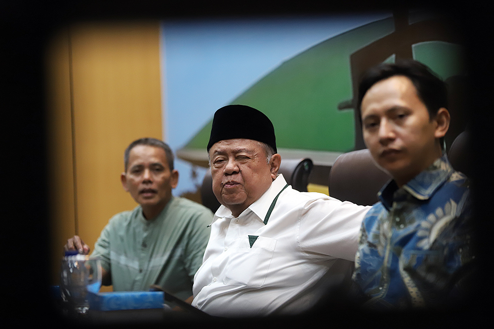 DPR Bersama KWP Gelar Diskusi Bahas Tradisi dan Modernitas Pesantren Dialektika Demokrasi dengan tema “Antara Tradisi dan Modernitas: Mampukah Pesantren Bertahan di Tengah Gempuran Globalisasi?”. (BeritaNasional/Elvis Sendouw)