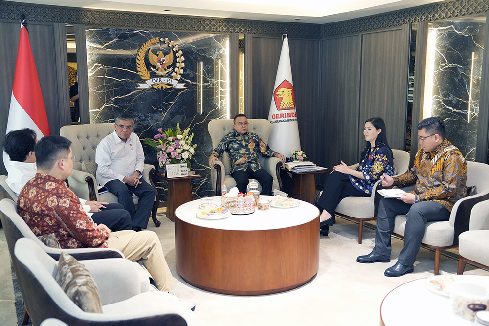DPR memfasilitasi pertemuan perwakilan TikTok di Indonesia yang mengakuisisi Tokopedia dengan Kementerian Ketenagakerjaan. (BeritaNasional/Elvis/HO Yoga)