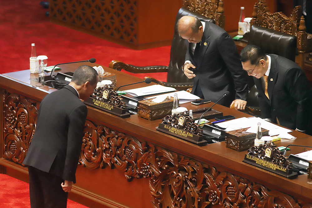 Pengesahan revisi UU Minerba digelar dalam Rapat Paripurna ke-13 Masa Persidangan II Tahun Sidang 2024-2025 . (BeritaNasional/Elvis Sendouw)