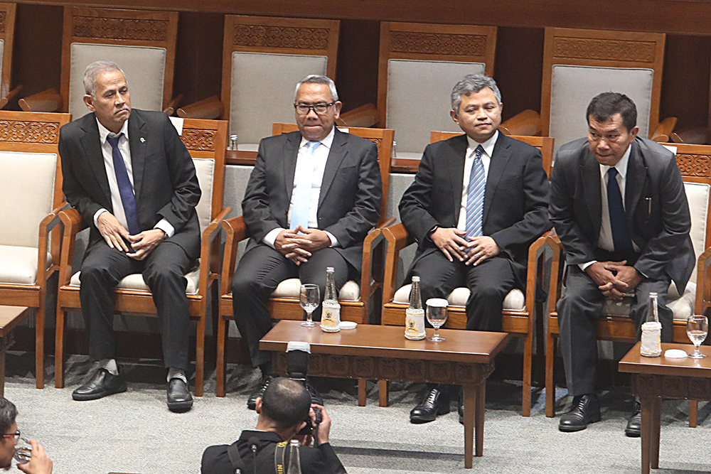 Rapat paripurna DPR menyetujui Dewan Komisioner (DK) LPS . (BeritaNasional/Elvis Sendouw)