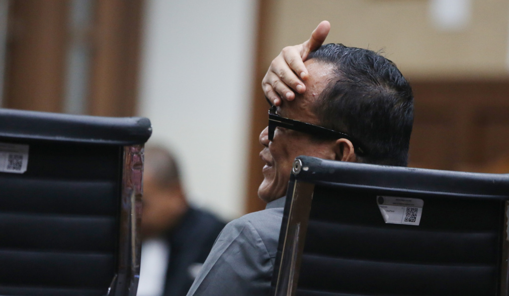 Terdakwa kasus dugaan pemerasan dalam pengurusan sertifikat K3 di Kementerian Ketenagakerjaan Immanuel Ebenezer mengikuti sidang pembacaan putusan di Pengadilan Tipikor, Jakarta, Kamis (4/6/2026). (Beritanasonal.com/Oke Atmaja)