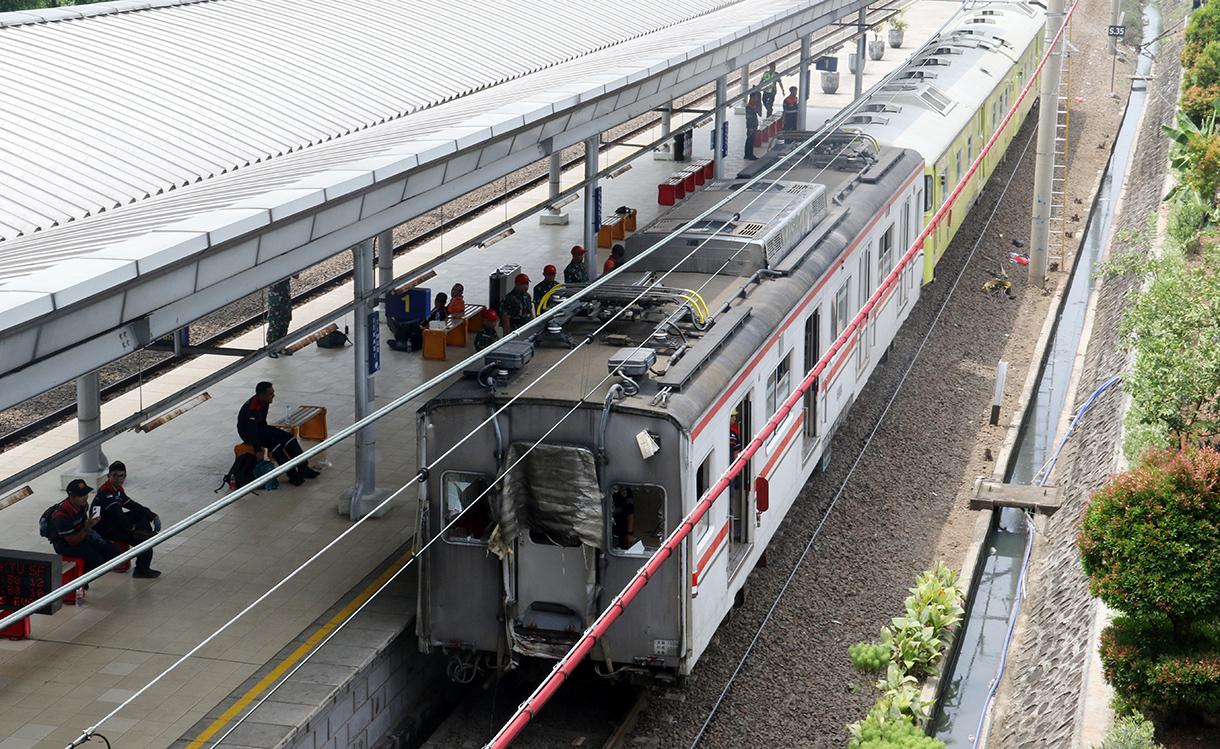 Stasiun Bekasi Timur, Bekasi, Jawa Barat (Beritanasional.com/Oke Atmaja)