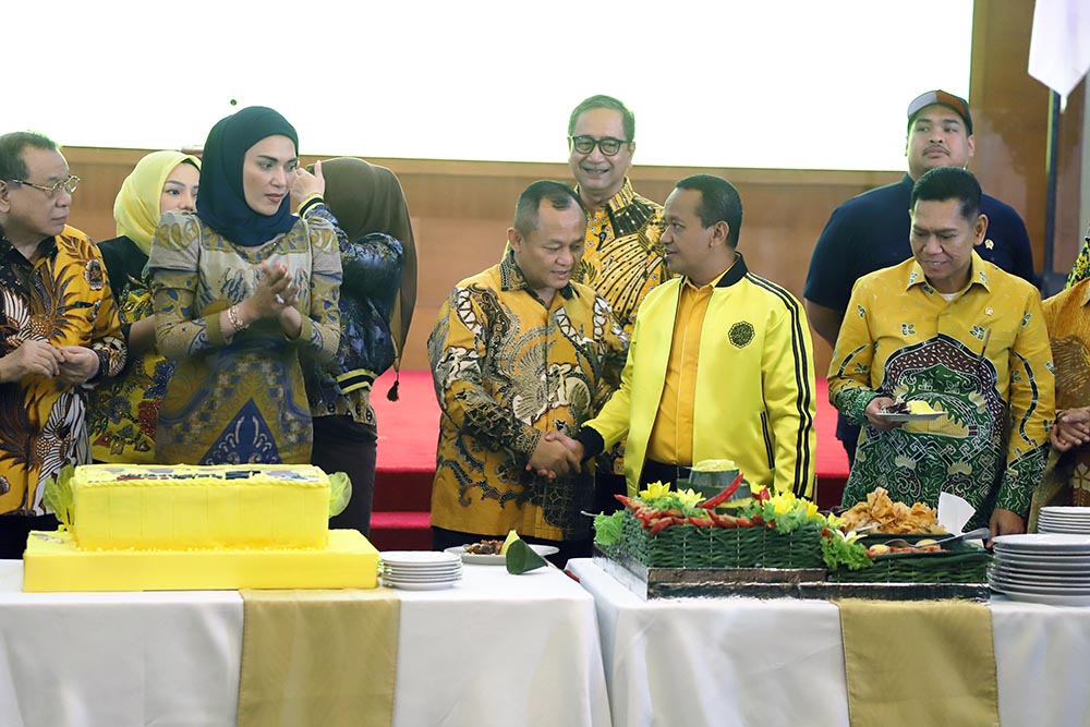 Peringatan HUT ke-57 Partai Golkar di DPR. (BeritaNasional/Elvis Sendouw)