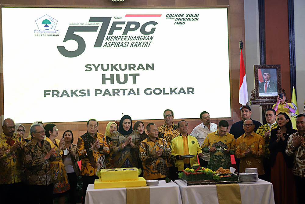 Peringatan HUT ke-57 Partai Golkar di DPR. (BeritaNasional/Elvis Sendouw)