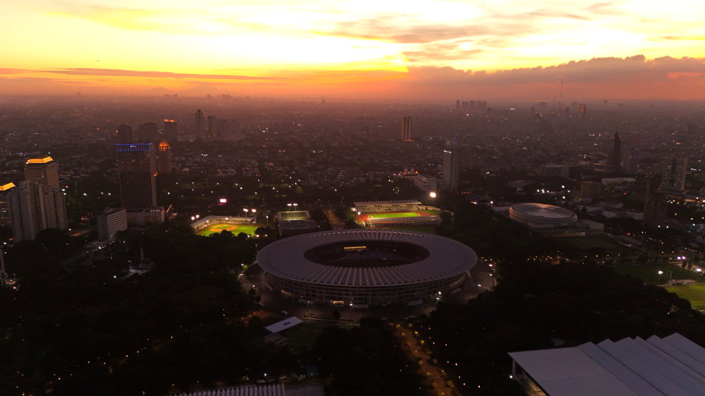 GBK Jadi Aset Negara Termahal Suasana area komplek Stadion Utama Gelora Bung Karno (SUGBK), Jakarta, Sabtu (14/6/2025). (Beritanasional.com/Oke Atmaja)