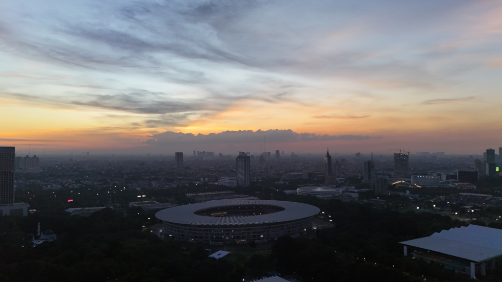 GBK Jadi Aset Negara Termahal Suasana area komplek Stadion Utama Gelora Bung Karno (SUGBK), Jakarta, Sabtu (14/6/2025). (Beritanasional.com/Oke Atmaja)