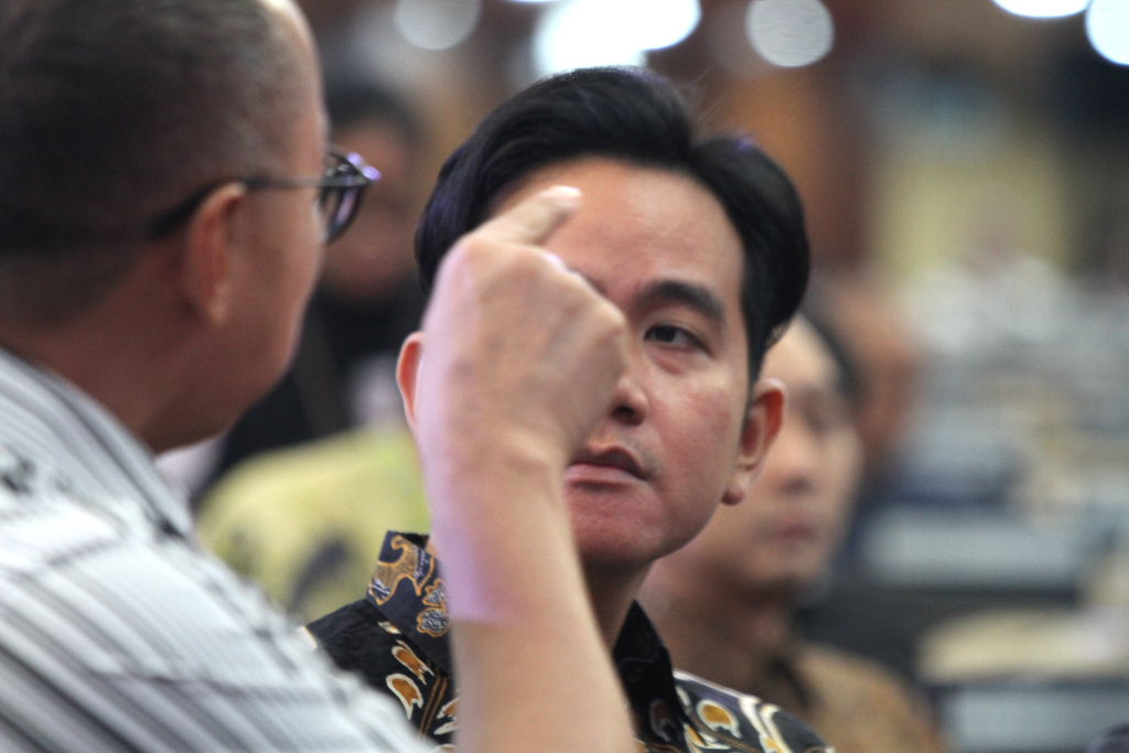 Wakil Presiden Terpilih Gibran Rakabuming Raka menghadiri geladi bersih pelantikan Presiden-Wakil Presiden Terpilih di kompleks parlemen, Senayan, Jakarta, Sabtu (19/10/2024).  (Beritanasional.com/Oke Atmaja)