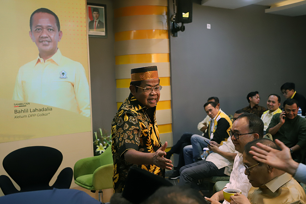 Partai Golkar menggelar "Ngopi & Diskusi" membahas Akar dan Sejarah Ideologi Partai di Idonesia. (Beritanasional/Elvis Sendouw)