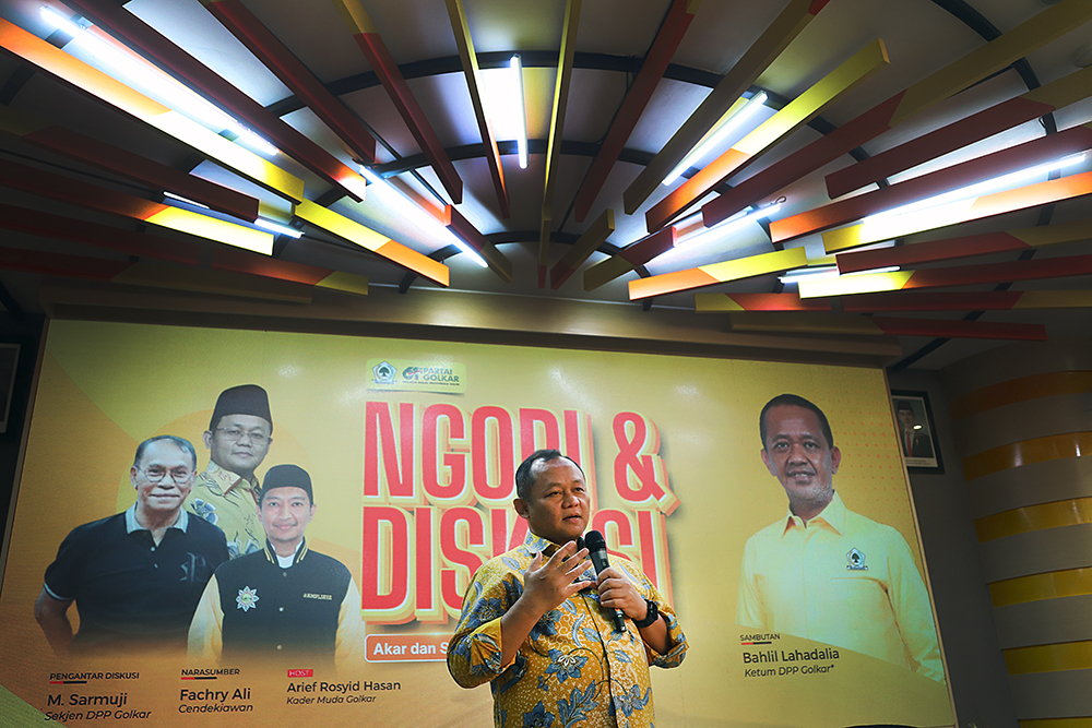 Partai Golkar menggelar "Ngopi & Diskusi" membahas Akar dan Sejarah Ideologi Partai di Idonesia. (Beritanasional/Elvis Sendouw)