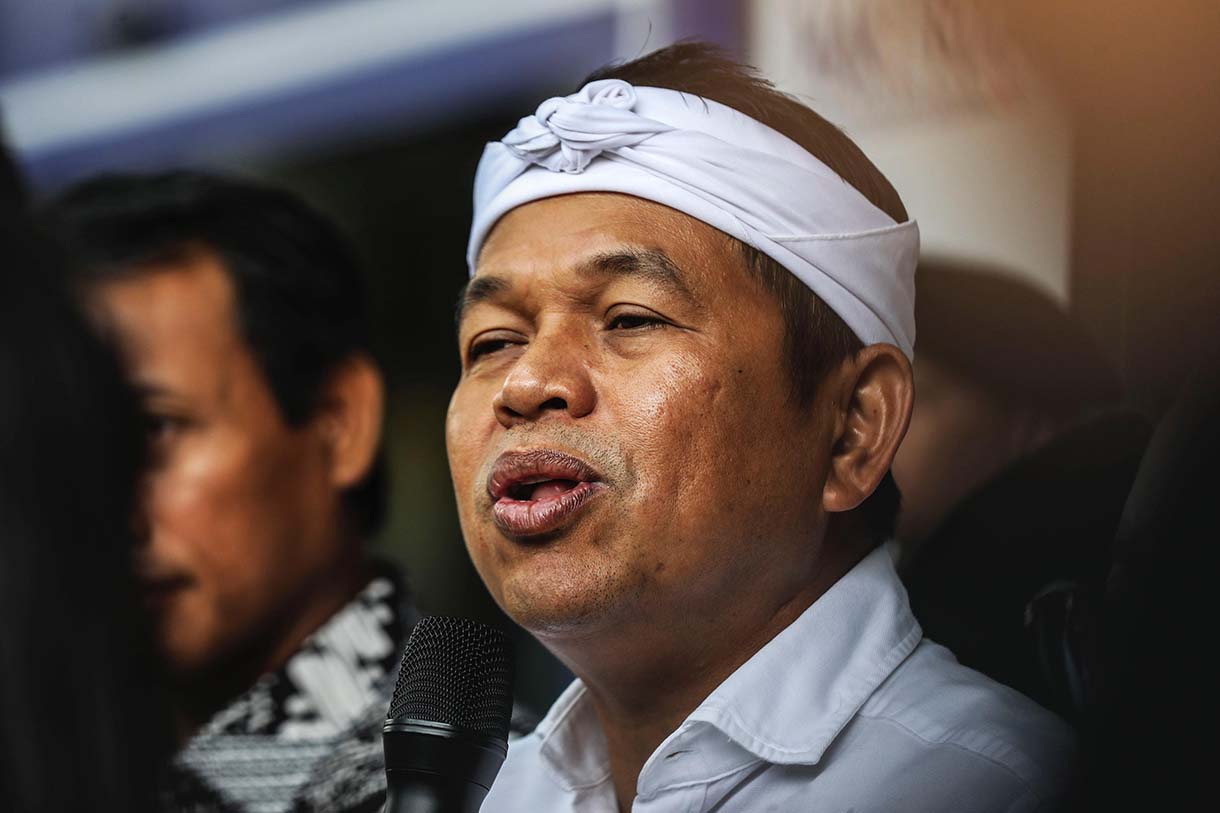 Gubernur Jawa Barat Dedi Mulyadi atau KDM usai melakukan audiensi di gedung Merah Putih KPK, Jakarta, Kamis (11/12/2025).(Beritanasional.com/Oke Atmaja)