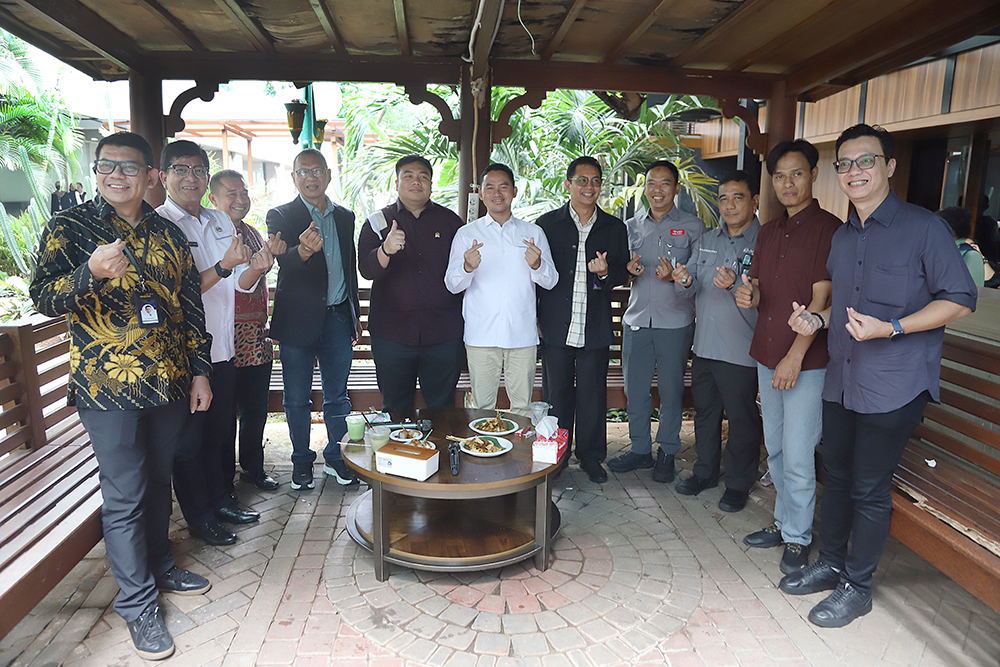 KWP bersama DPR menggelar Halal Bihalal bersama para jurnalis parlemen. (BeritaNasional/Elvis Sendouw)