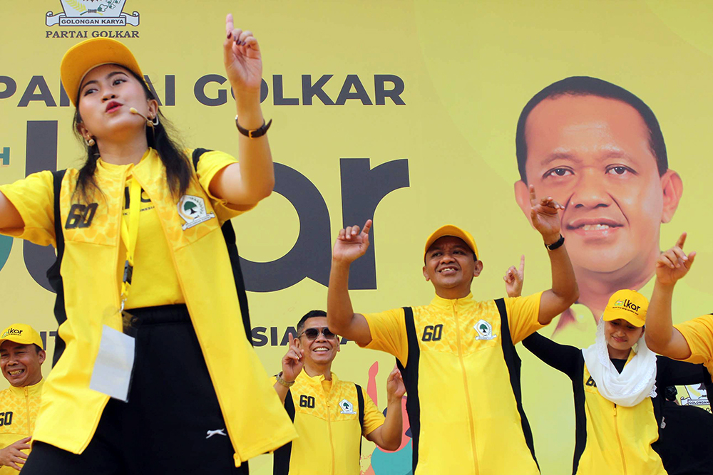 Senam HUT ke 60 Partai Golkar diikuti secara daring di seluruh Kantor DPD Partai Golkar tingkat Provinsi dan Kabupaten/Kota di seluruh Indonesia. (BeritaNasional/Elvis Sendouw)