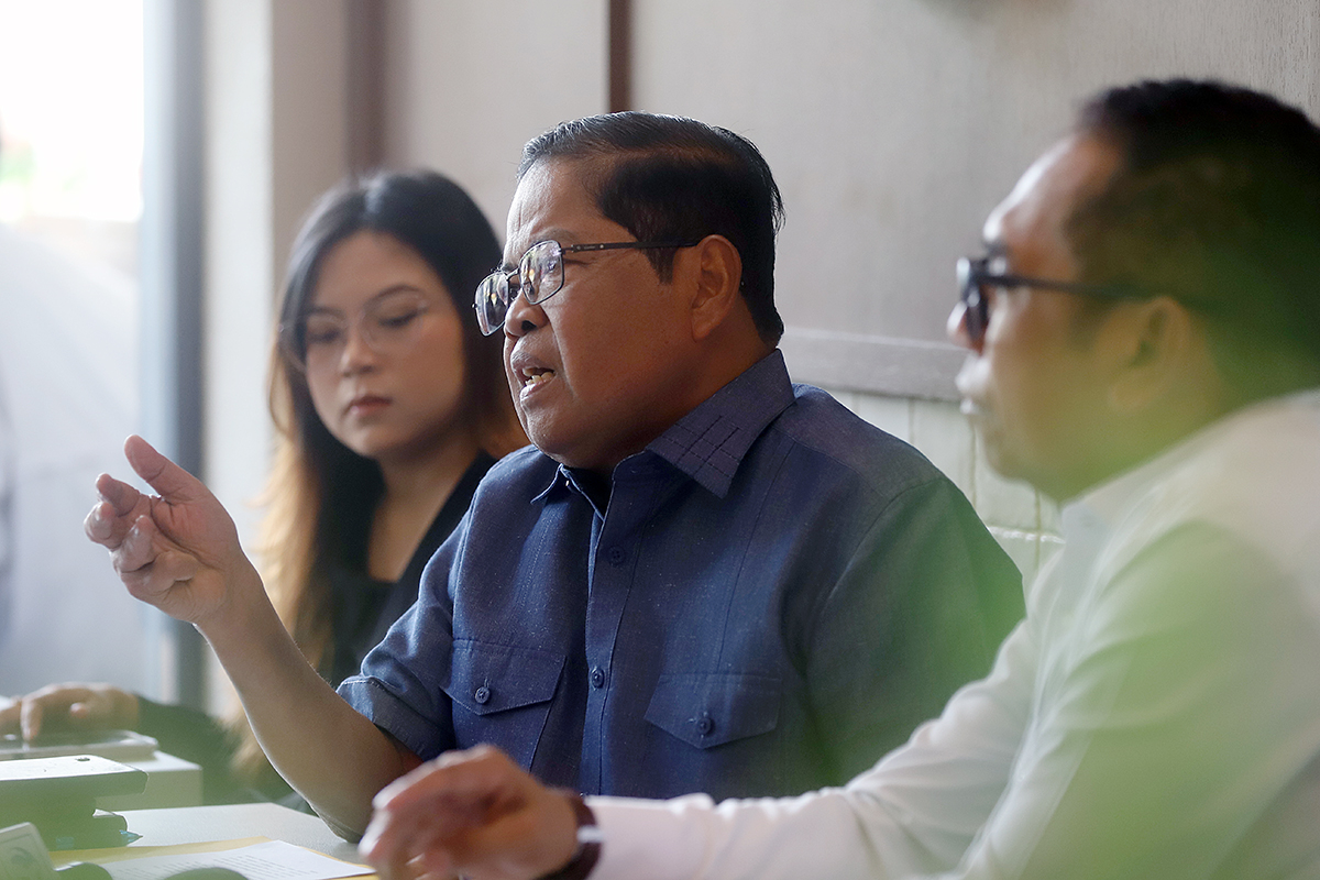Wakil Ketua Umum Partai Golkar Bidang Kebijakan Publik, Idrus Marham membahas film dokumenter Pesta Babi. (BeritaNasional/Elvis Sendouw)