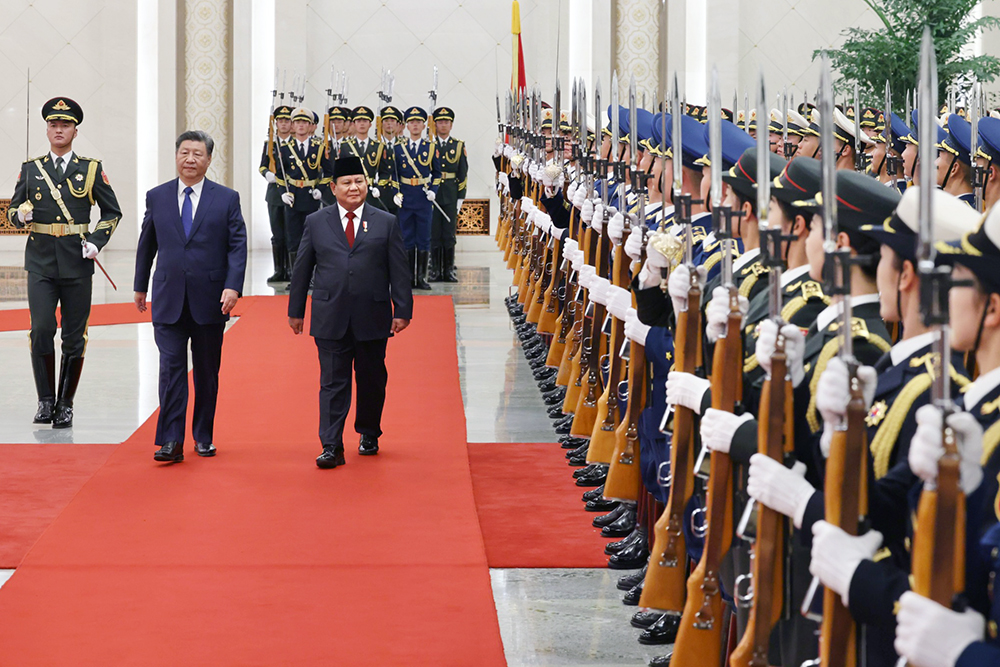 Presiden RI Prabowo Subianto disambut hangat oleh Presiden Republik Rakyat Tiongkok (RTT) Xi Jinping. (BeritaNasional/HO Tim Prabowo/Elvis Sendouw)