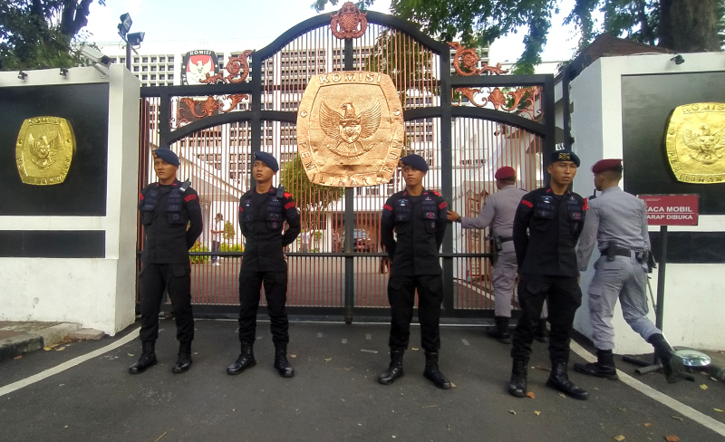 Suasana di Gedung KPU, Jakarta, Selasa (19/3).  (Indonesiaglobe/Oke Atmaja)