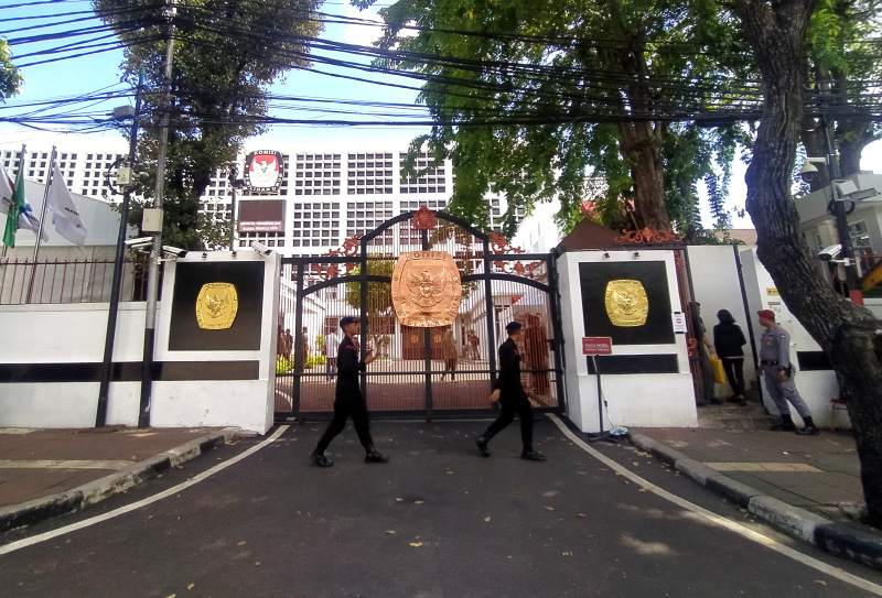 Suasana di Gedung KPU, Jakarta, Selasa (19/3).  (Indonesiaglobe/Oke Atmaja)