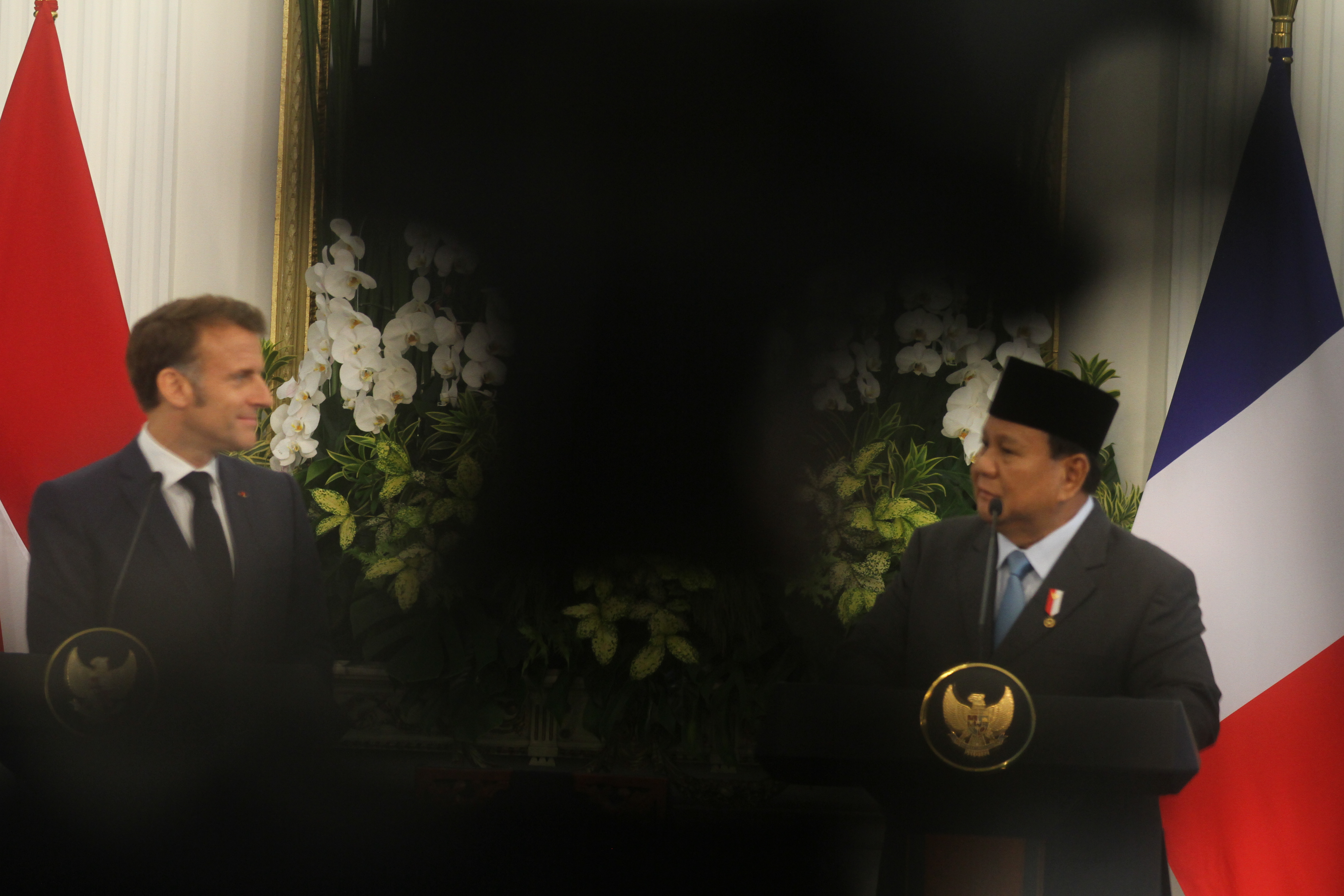 Kaleidoskop 2025 yang merekam detik-detik krusial yang mewarnai perjalanan kita selama 365 hari terakhir. (Beritanasional.com/Oke Atmaja)
