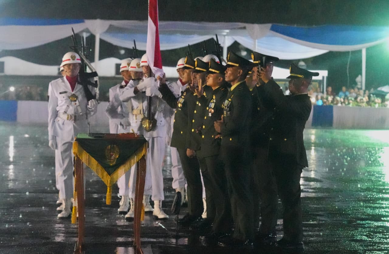 Kepala Staf Angkatan Darat (Kasad) Jenderal TNI Maruli Simanjuntak, M.Sc., melantik 1.202 Perwira Remaja (Paja) TNI AD lulusan Pendidikan Pembentukan Perwira (Diktukpa) Gelombang I Tahun Anggaran 2026. (BeritaNasional/Elvis/HO Dispenad)