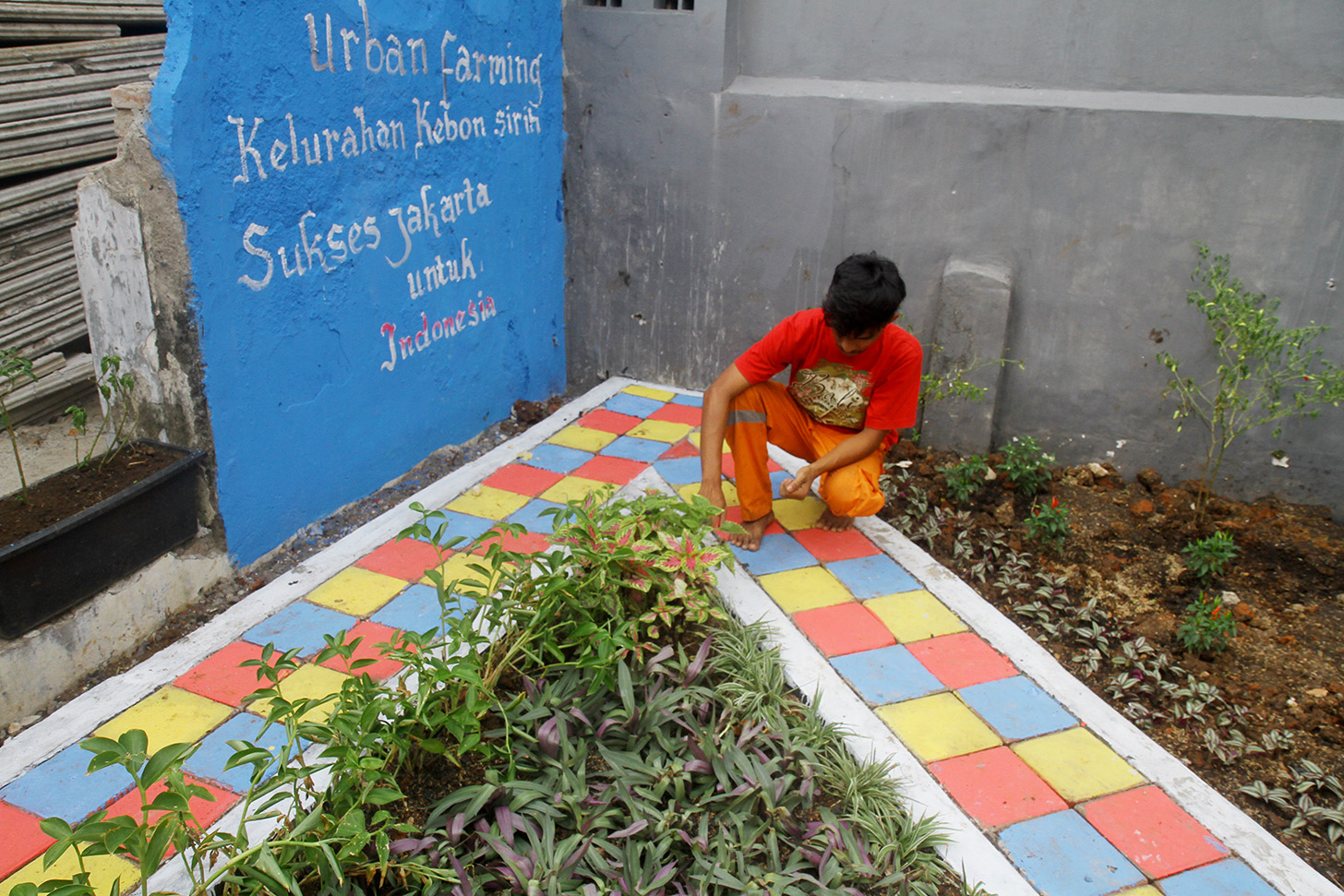 Suasana pemukiman warga di Kebon Sirih Timur, Jakarta, Sabtu (18/5/2024).  (BeritaNasional.com/Oke Atmaja)