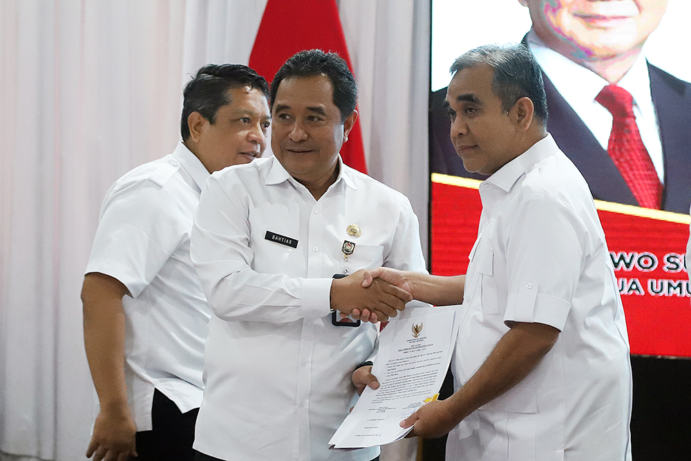 Kemendagri Beri Dana Bantuan ke Partai Gerindra Serah terima bantuan keuangan Partai Politik (Parpol) Tahun 2025 . (BeritaNasional/Elvis Sendouw)